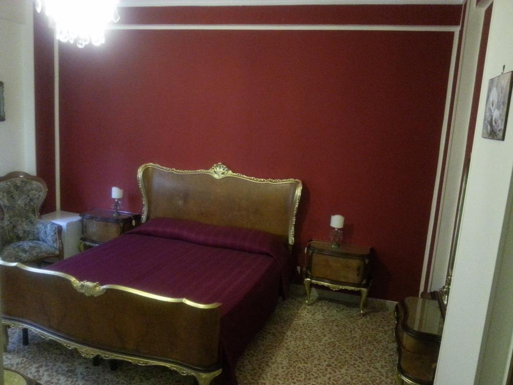 B&B Intrabartolo Trapani Habitación foto